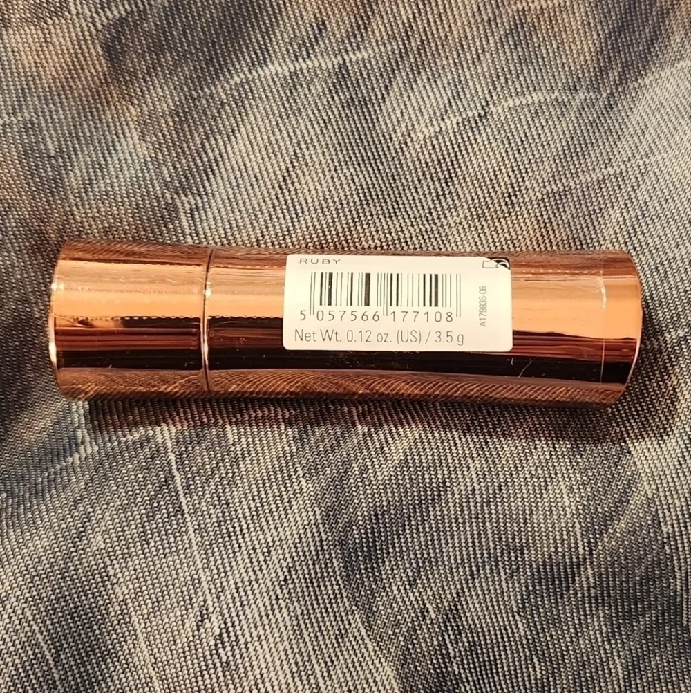 Revolution Beauty London Lipstick (Ruby) & Clear Gloss Bundle